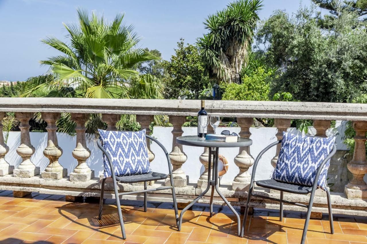 Villa Casakhan, Beautiful Luxury Villa, 马尔韦利亚 外观 照片