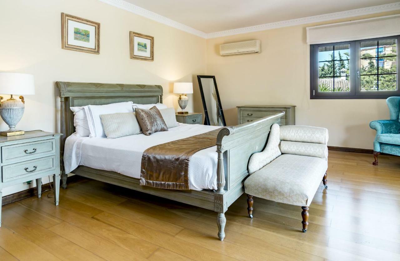 Villa Casakhan, Beautiful Luxury Villa, 马尔韦利亚 外观 照片