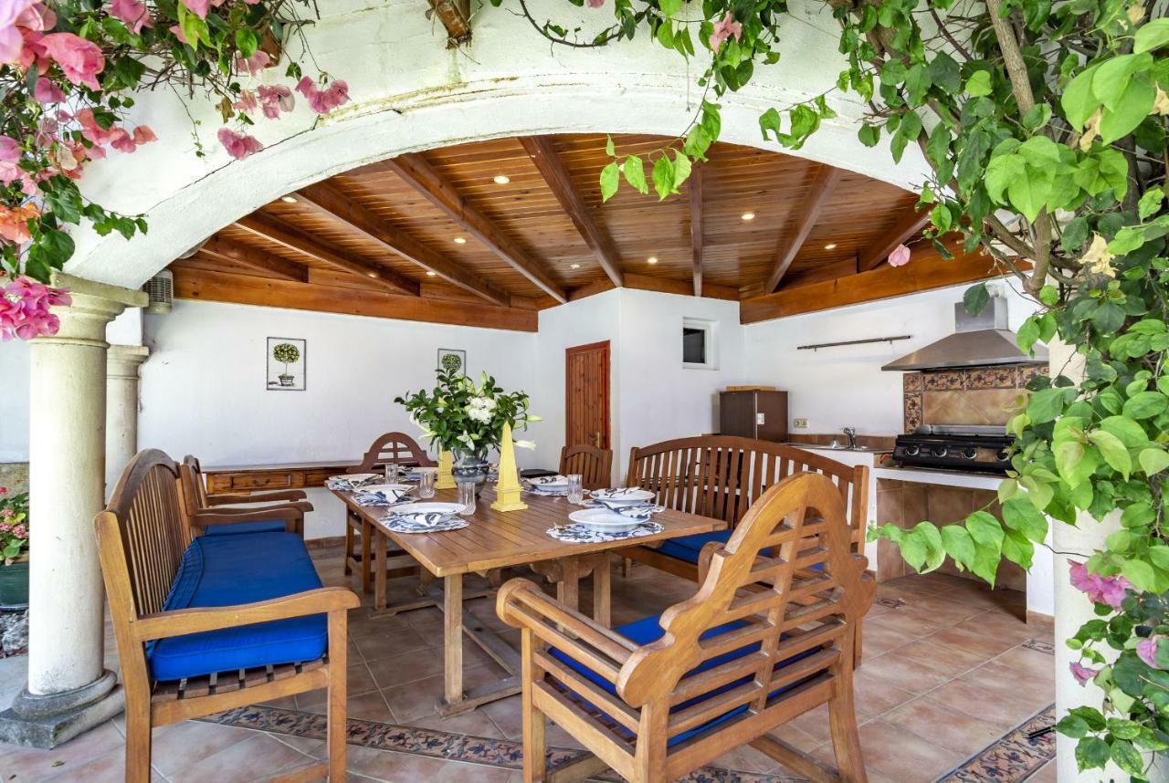 Villa Casakhan, Beautiful Luxury Villa, 马尔韦利亚 外观 照片